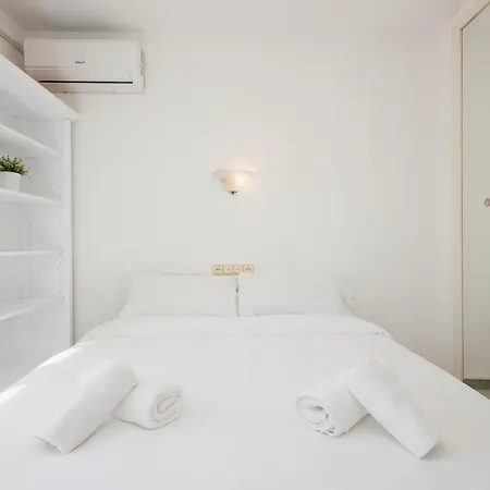 Apartment, Close To The And Sea Views, In *