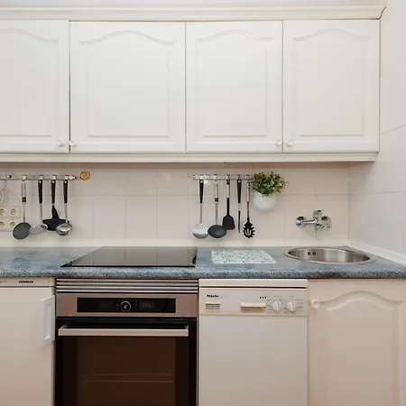 Apartment Apartment, Close To The And Sea Views, In Marbella